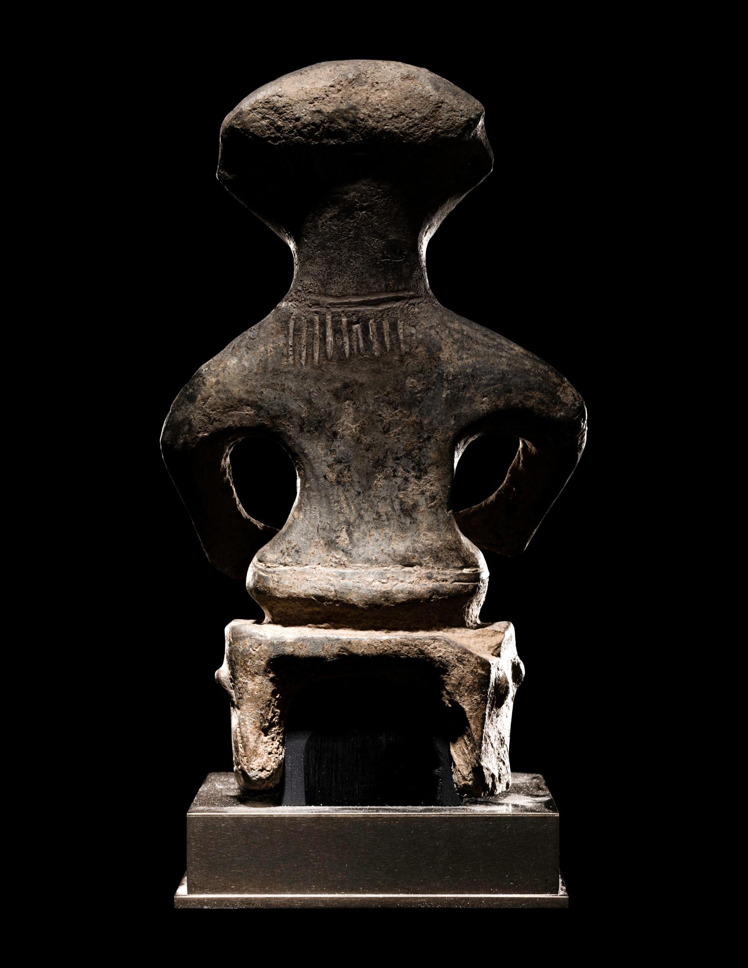 A Vinca Terracotta Figure of a Woman