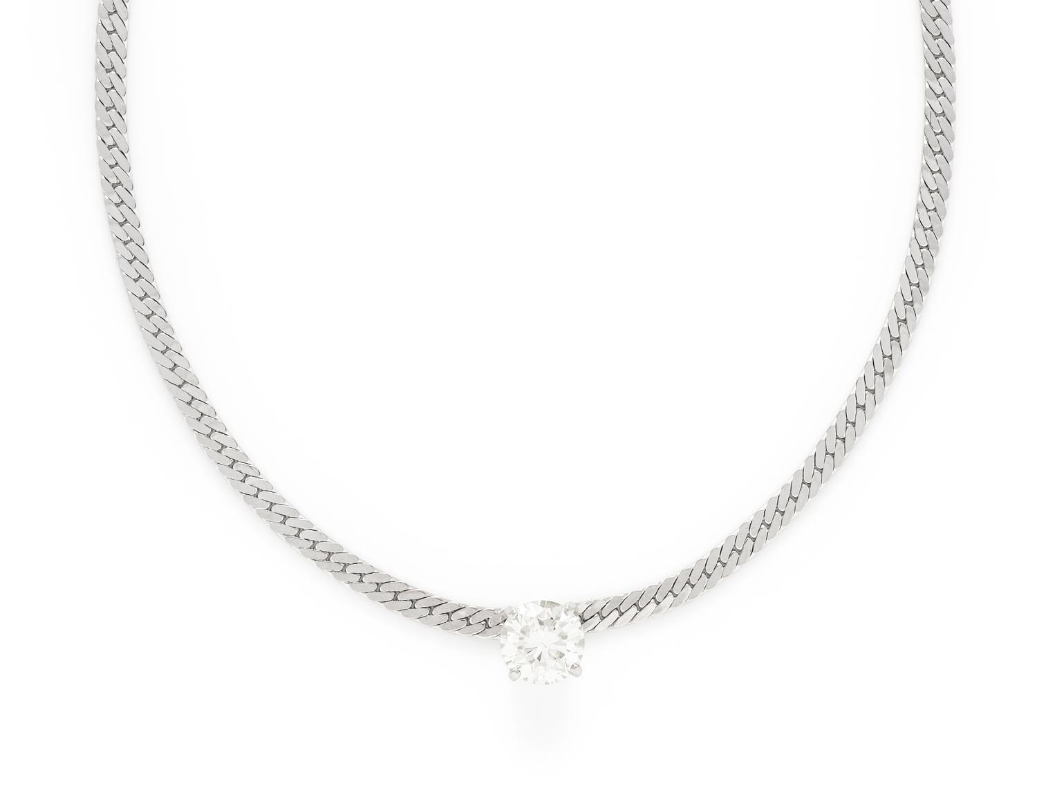 WHITE GOLD AND DIAMOND NECKLACE