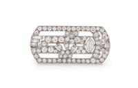 ART DECO, DIAMOND BROOCH