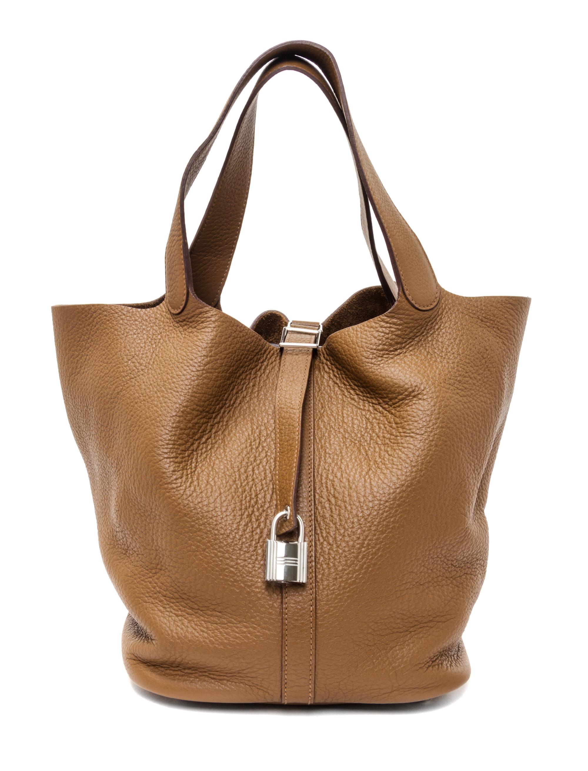 An Hermes Alezan Taurillon Clemence Picotin Lock GM Handbag, 10.5" x 10.5" x 8.5".