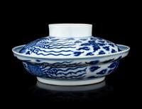 A Chinese Blue and White Porcelain Covered Bowl