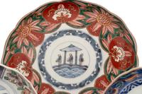 39 Japanese Imari and Kutani Porcelain Bowls, Plates, and Chargers
