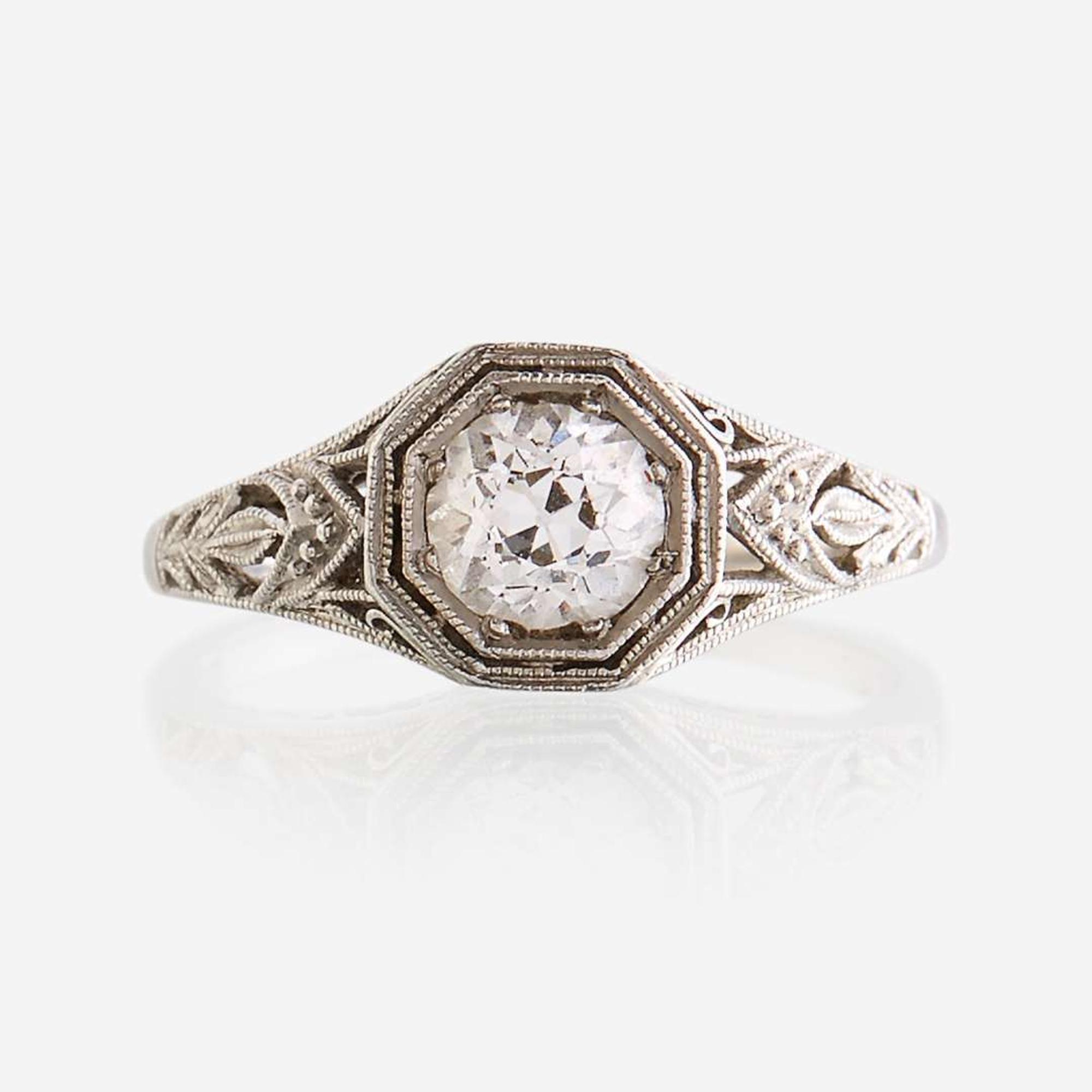 A diamond solitaire