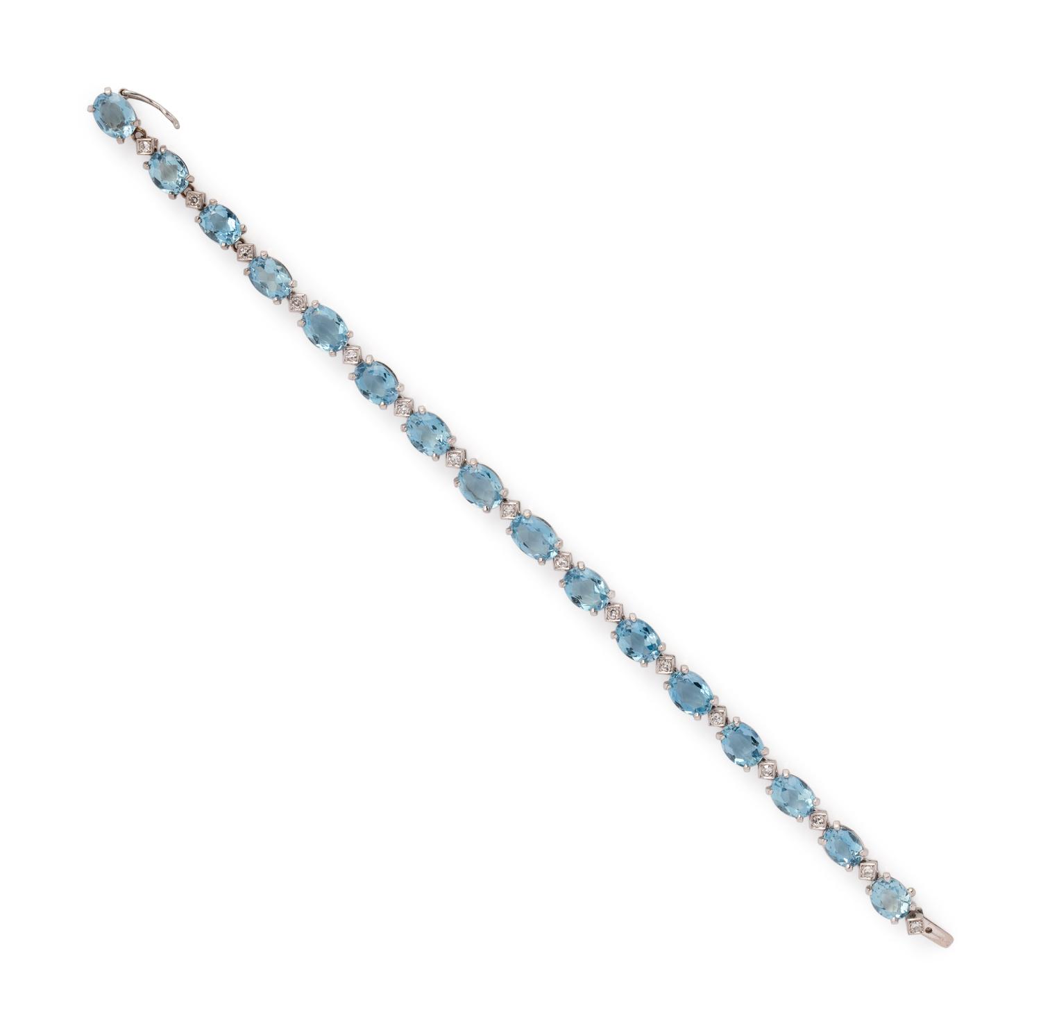 AQUAMARINE AND DIAMOND BRACELET