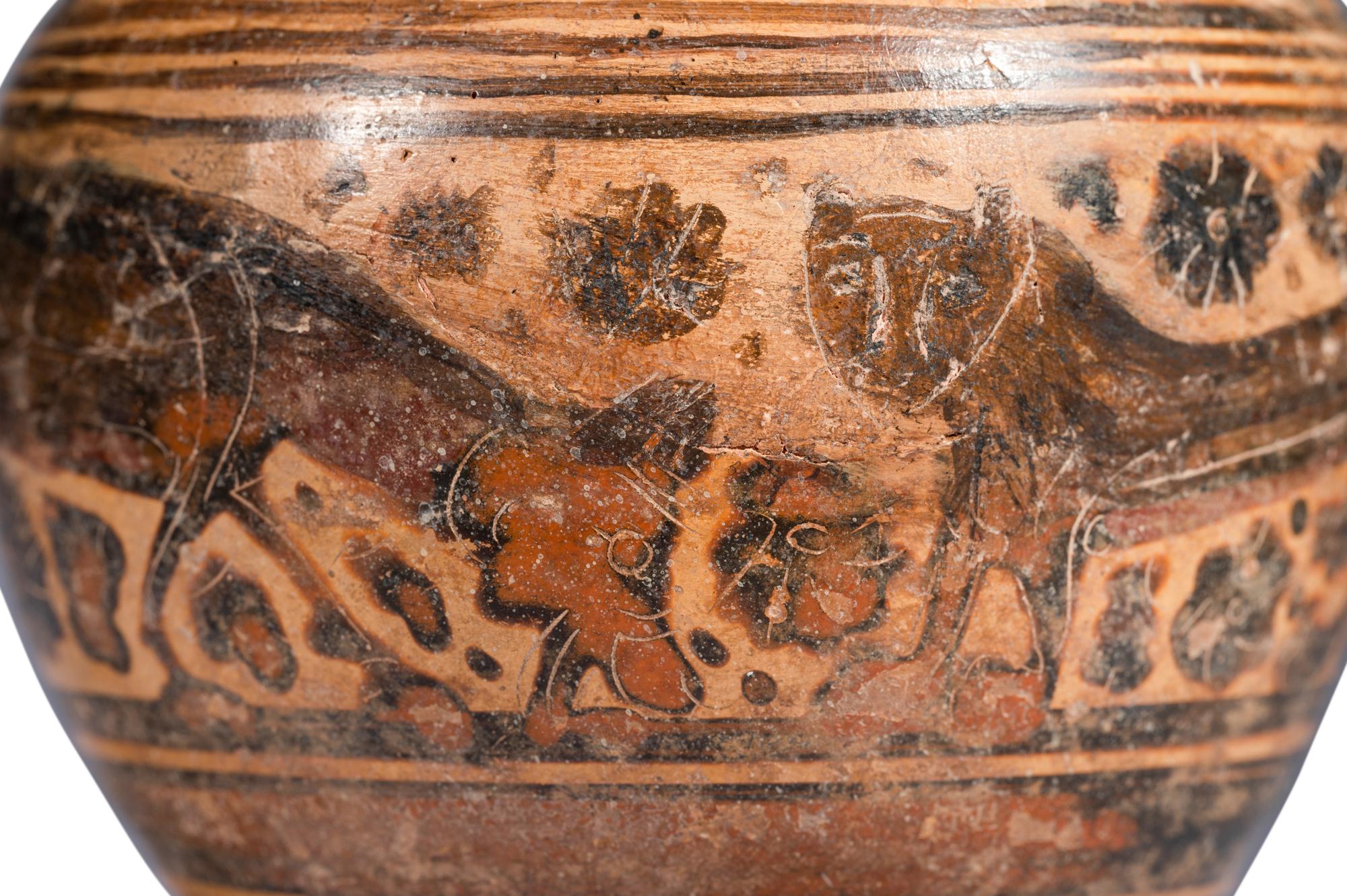 A Corinthian Black-Figured Amphoriskos