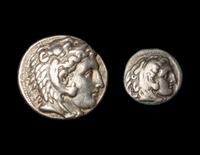 [ANCIENT] MACEDONIAN EMPIRE. Alexander III (the Great)(336-323 BC). Ar Tetradrachm (17.1 g) and Ar Drachm (4 g). Two Coins.