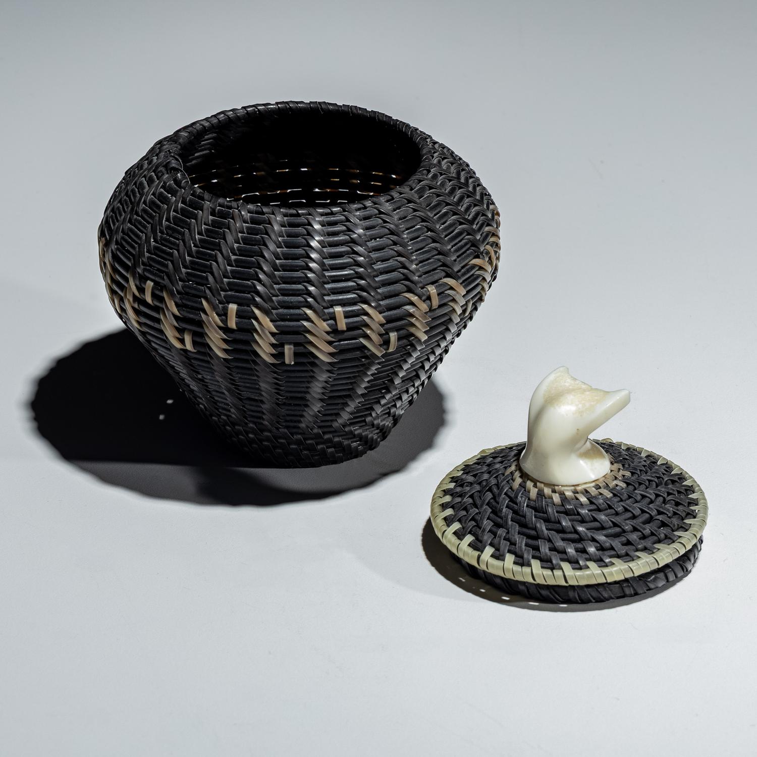 Baleen Basket