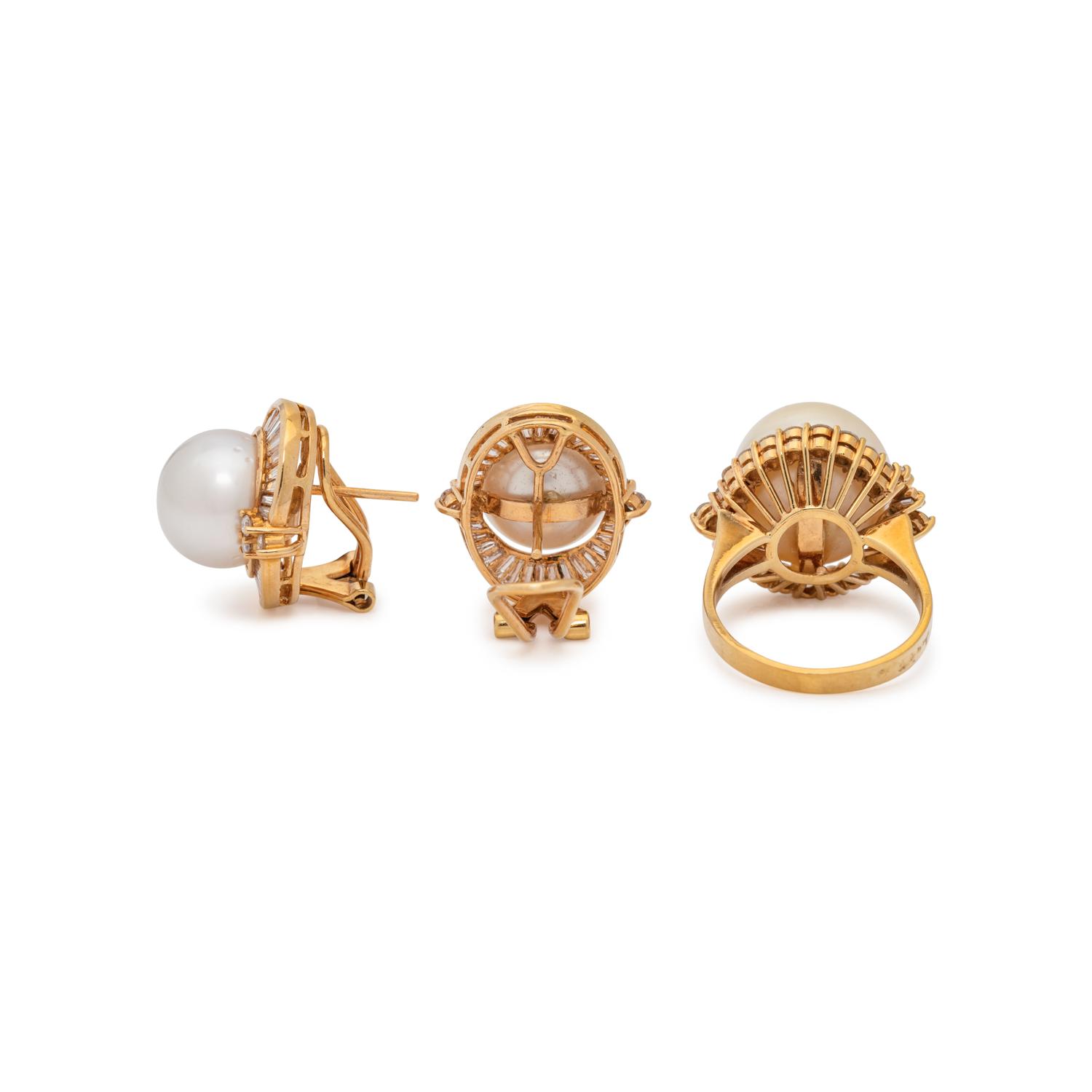 CULTURED PEARL AND DIAMOND SET