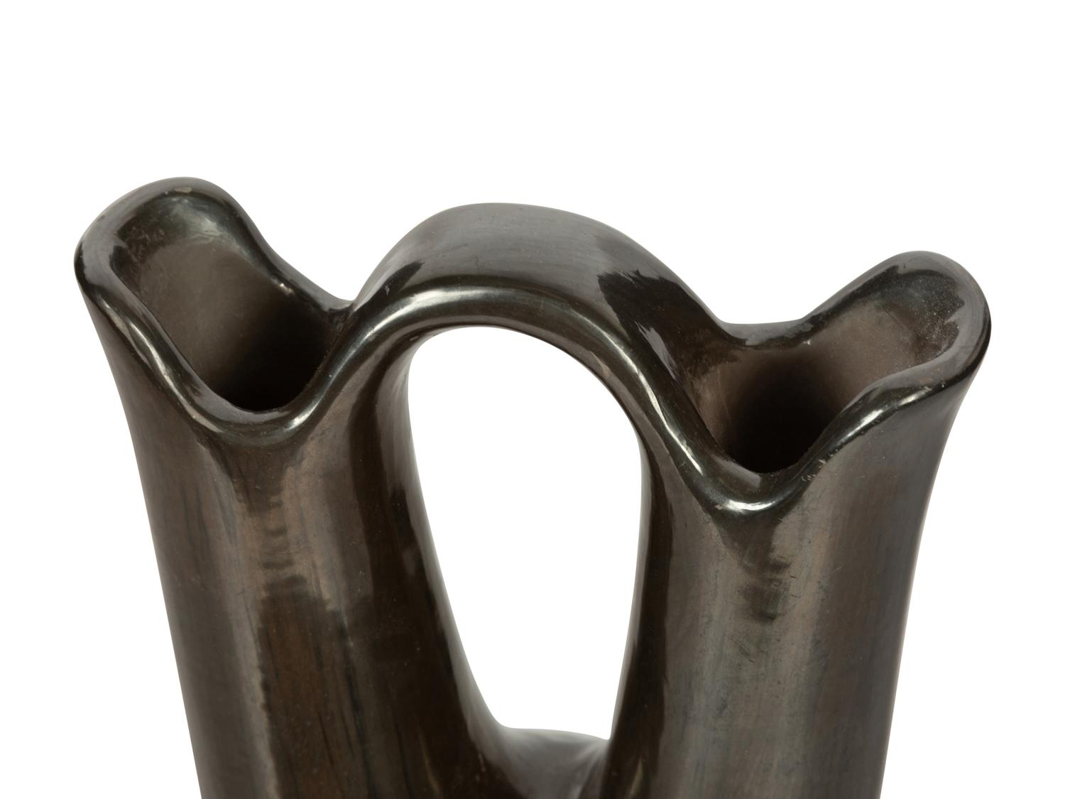 Blackware Wedding Vase, with Bear Paw