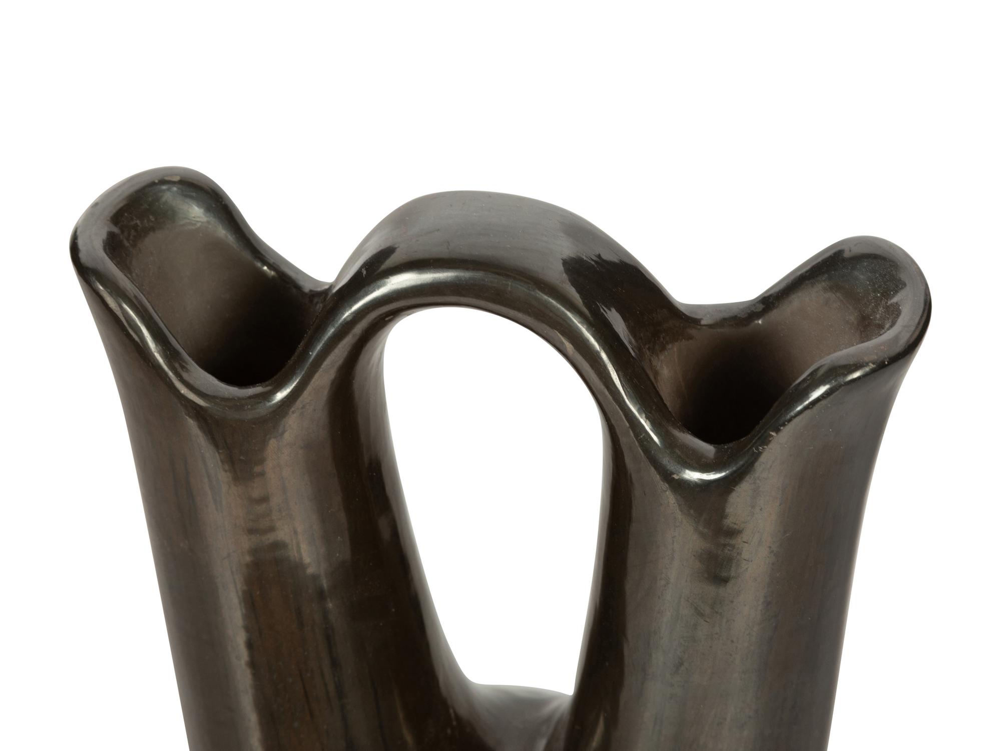 Blackware Wedding Vase, with Bear Paw