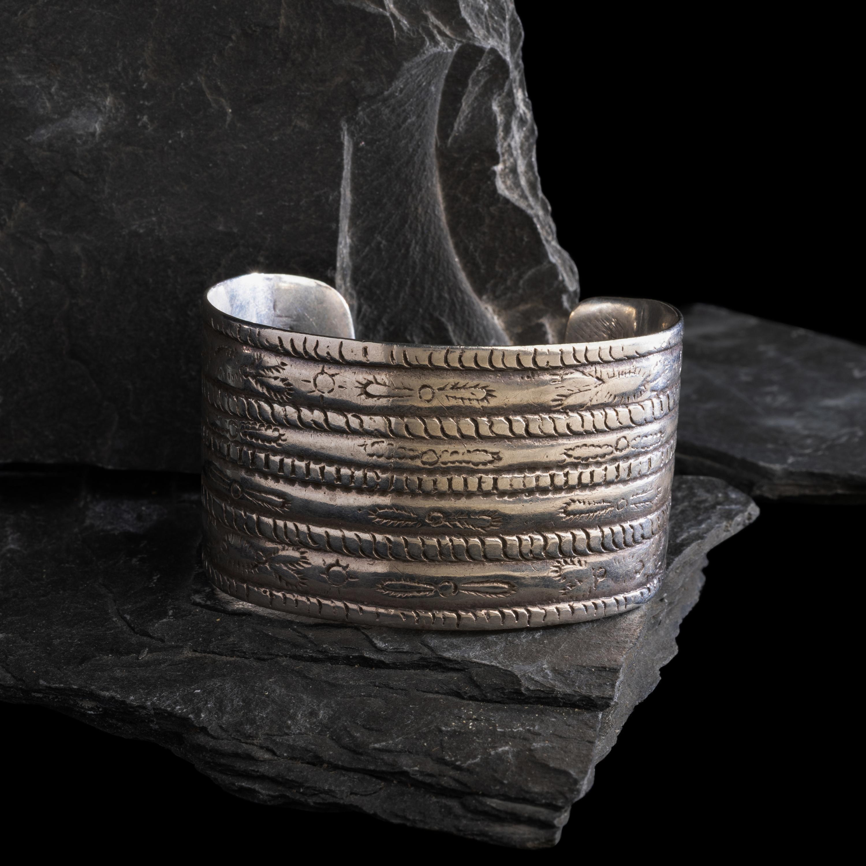 Early Navajo Stamped and Chiseled Ingot Cuff Bracelet