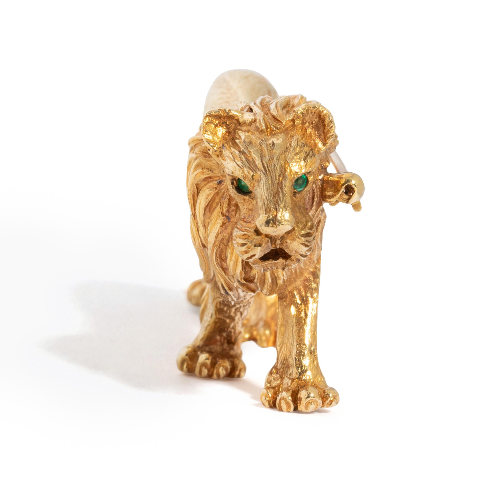 TIFFANY & CO., YELLOW GOLD LION BROOCH