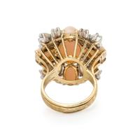 CORAL AND YELLOW GOLD RING AND EARRINGS