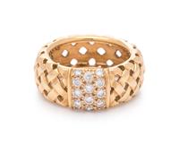 TIFFANY & CO., YELLOW GOLD AND DIAMOND 'VANNERIE' RING