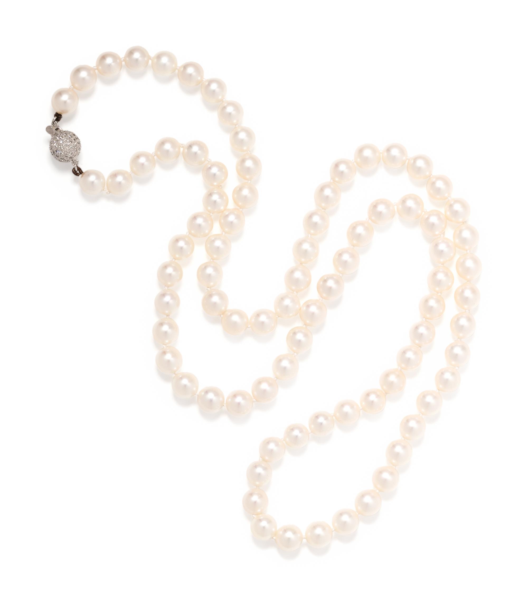 CULTURED PEARL AND DIAMOND NECKLACE