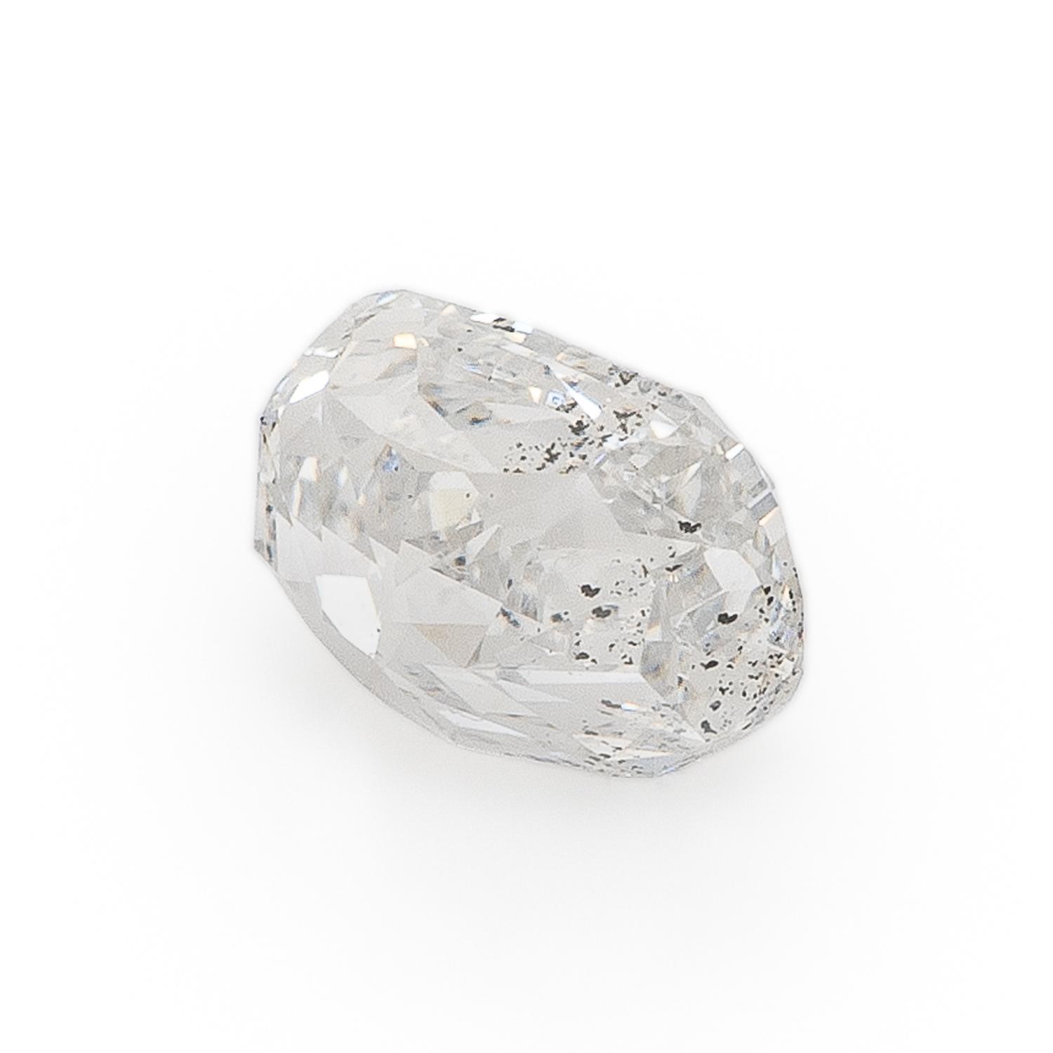 Fancy Light Grayish Blue Diamond