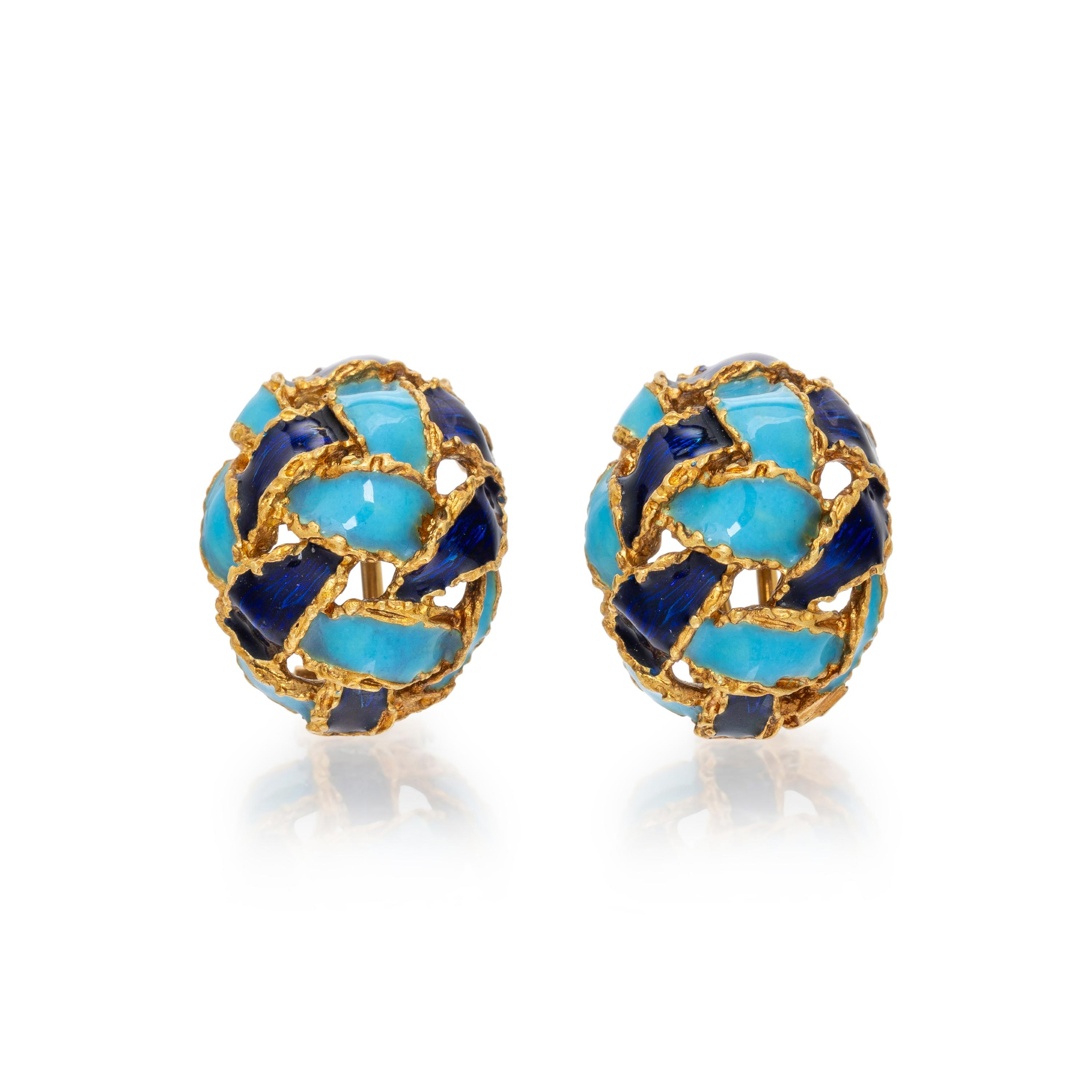YELLOW GOLD AND ENAMEL EARRINGS