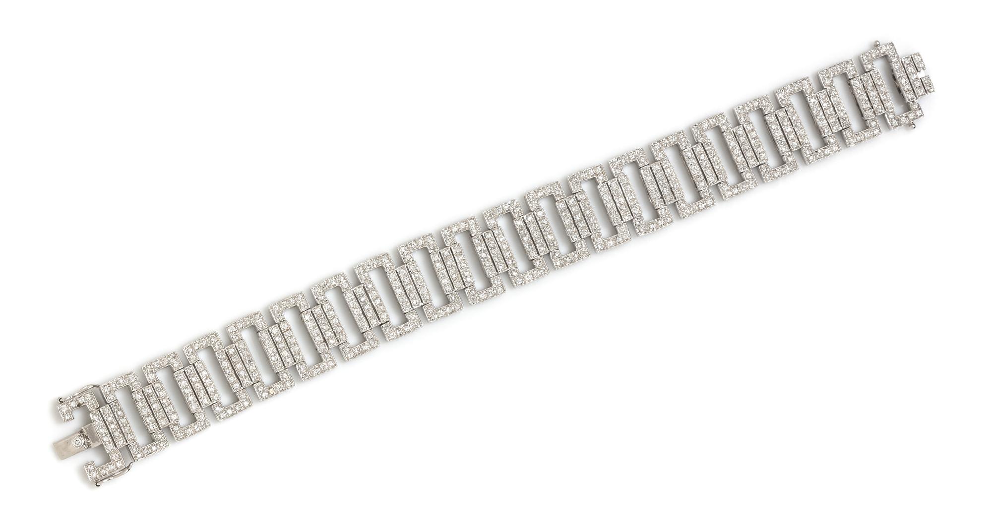 An 18 Karat White Gold and Diamond Bracelet, 29.70 dwts.