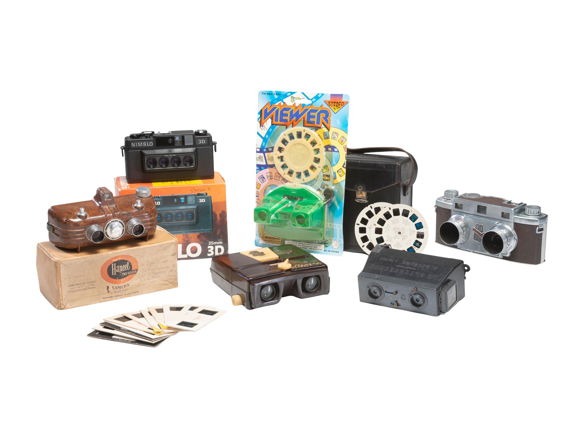 [CAMERAS]. A group of American and French stereo and 3D cameras and viewers.