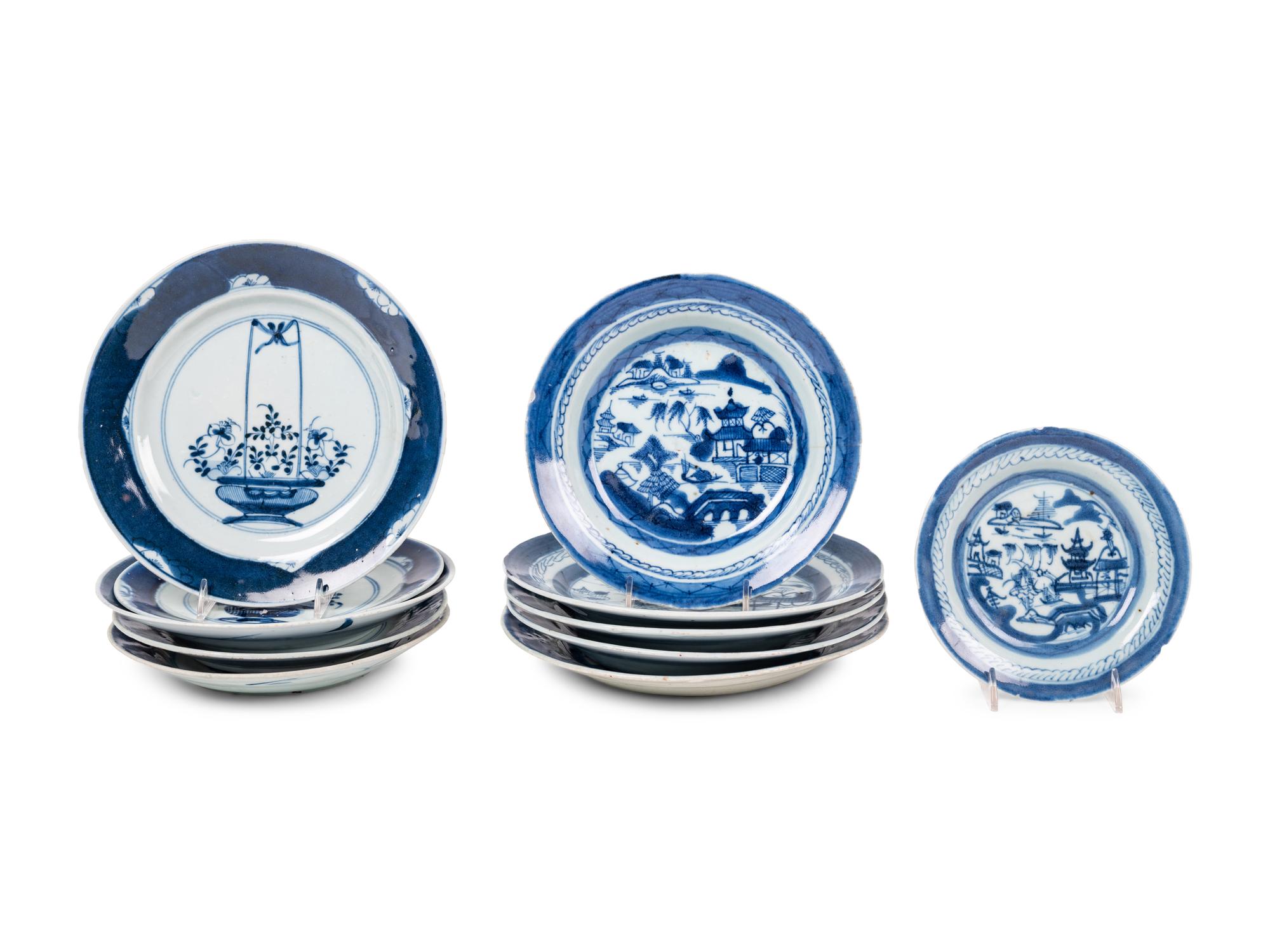 11 Chinese Export Blue and White Porcelain Plates