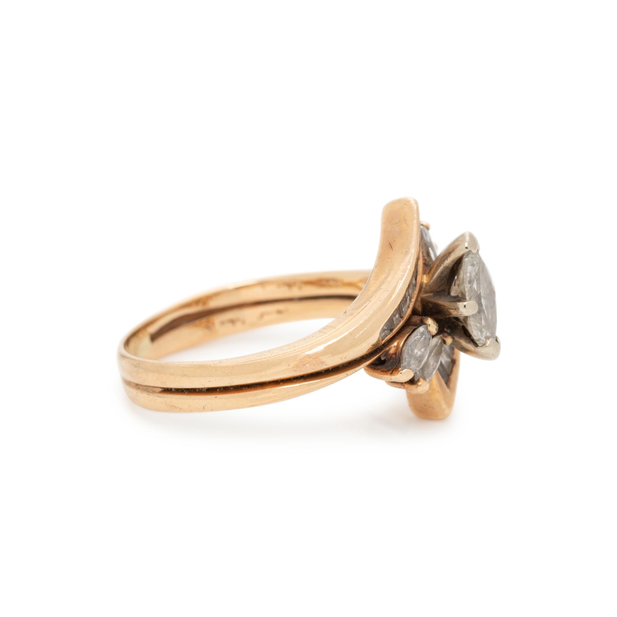 DIAMOND RING