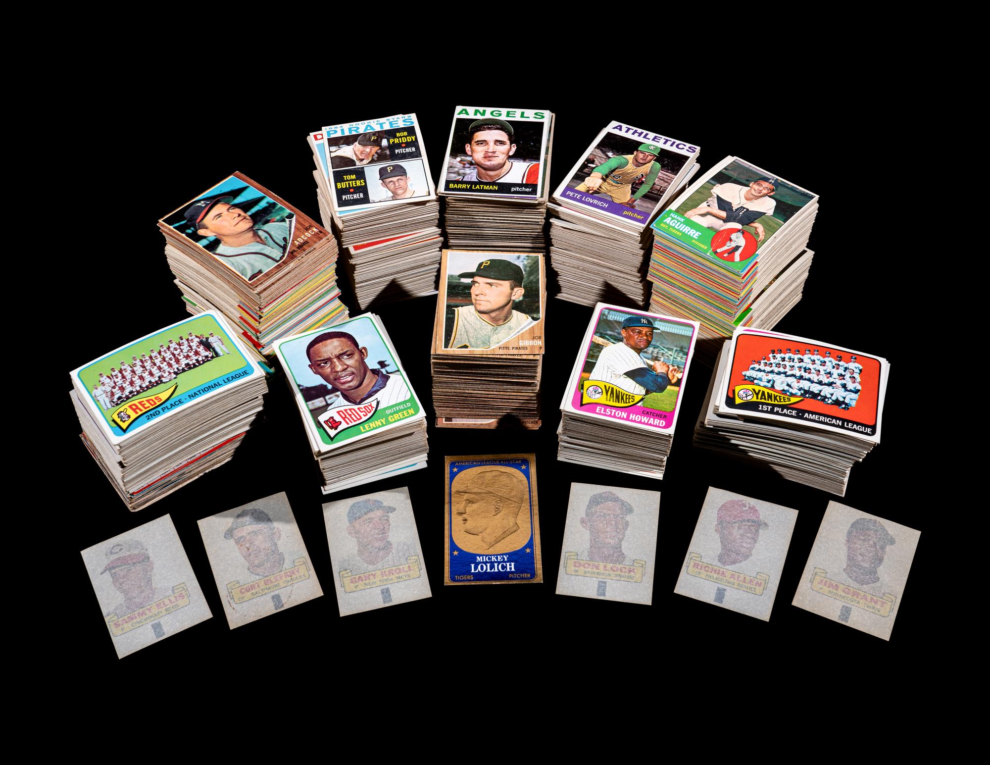 A Shoebox Collection of Over 1,500 Assorted 1950s-60s Baseball Cards Including Multiple Hall of Famers