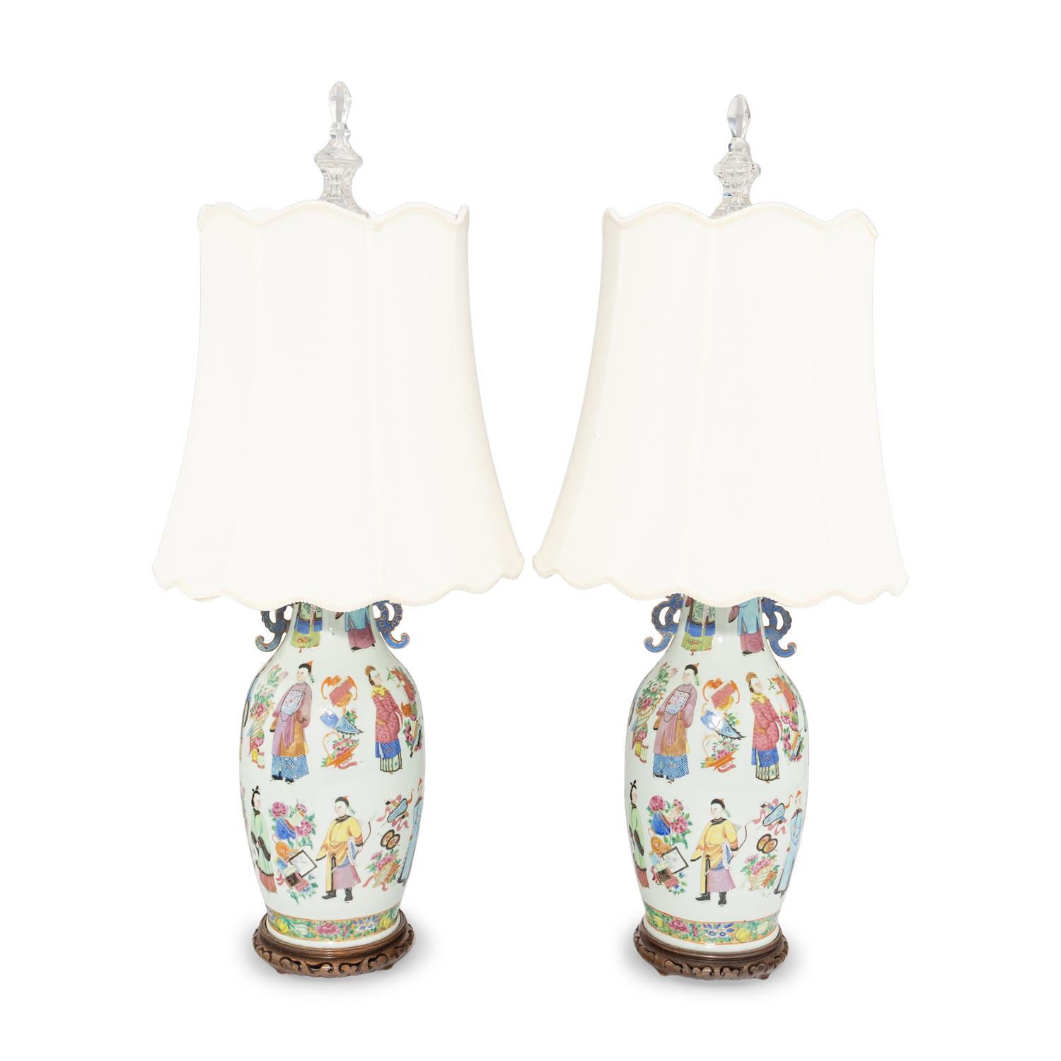 A Pair of Chinese Export Porcelain Vases