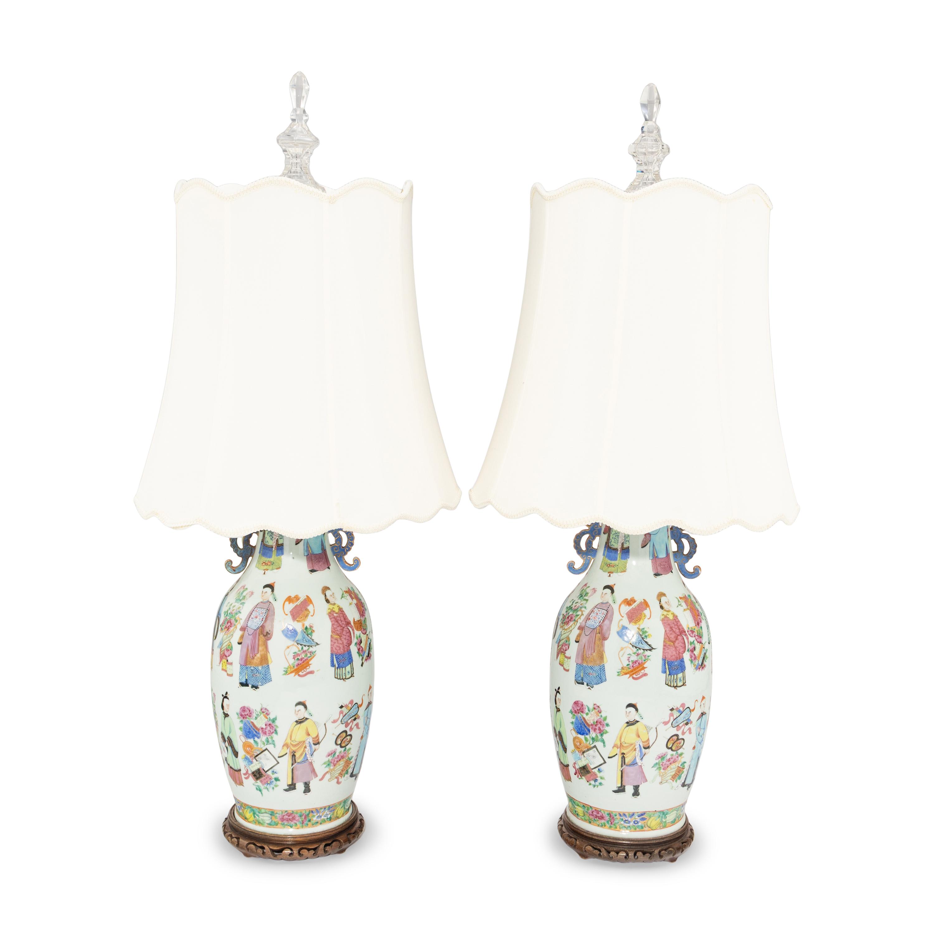 A Pair of Chinese Export Porcelain Vases