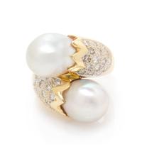 An 18 Karat Yellow Gold, Cultured South Sea Pearl and Diamond Bypass Ring, 9.90 dwts.