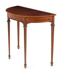 An Edwardian Satinwood-Banded Maple Pier Table
