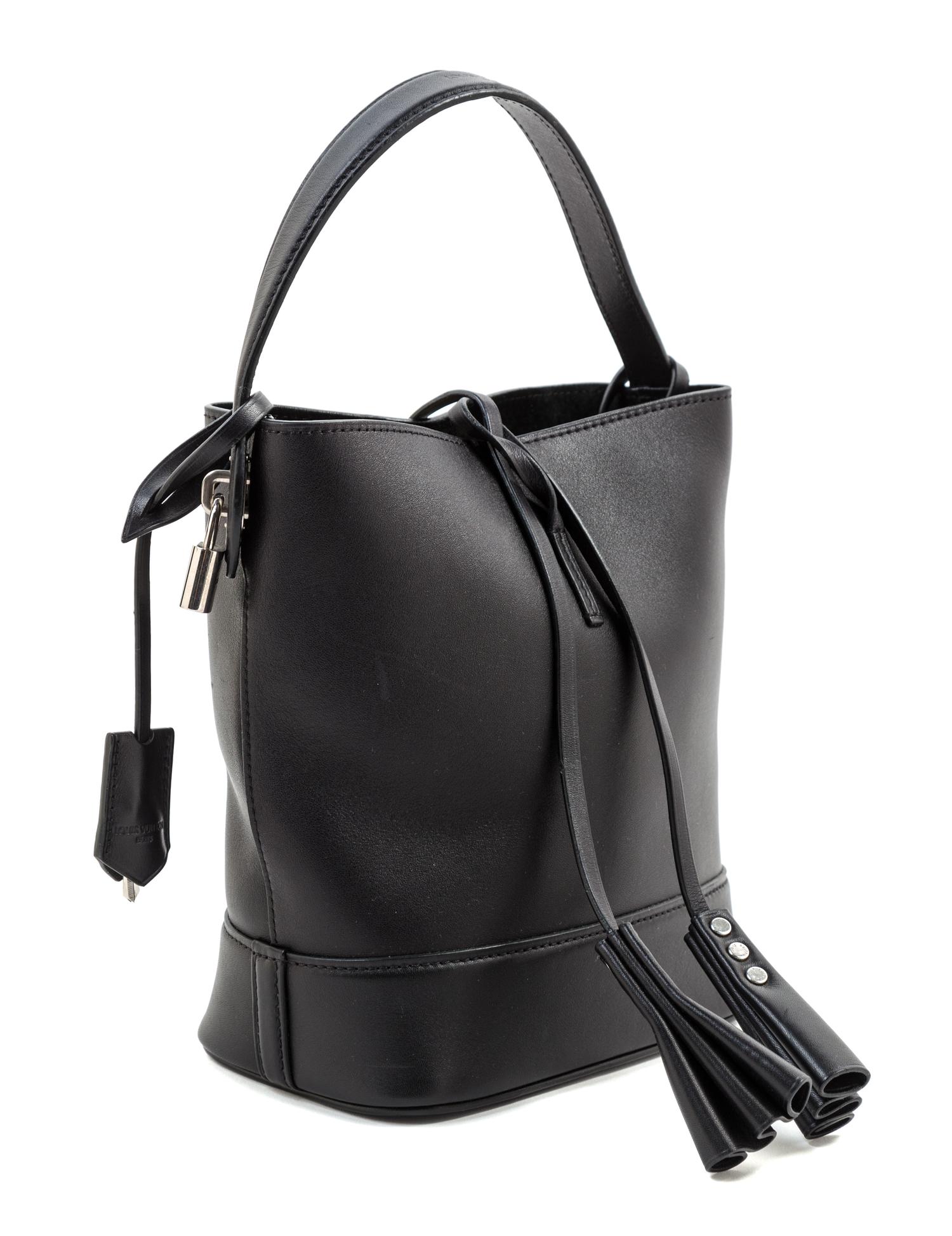 A Louis Vuitton Black Leather Cuir Nuance Tote, 7" x 9" x 4.25"; Handle drop: 4.5".