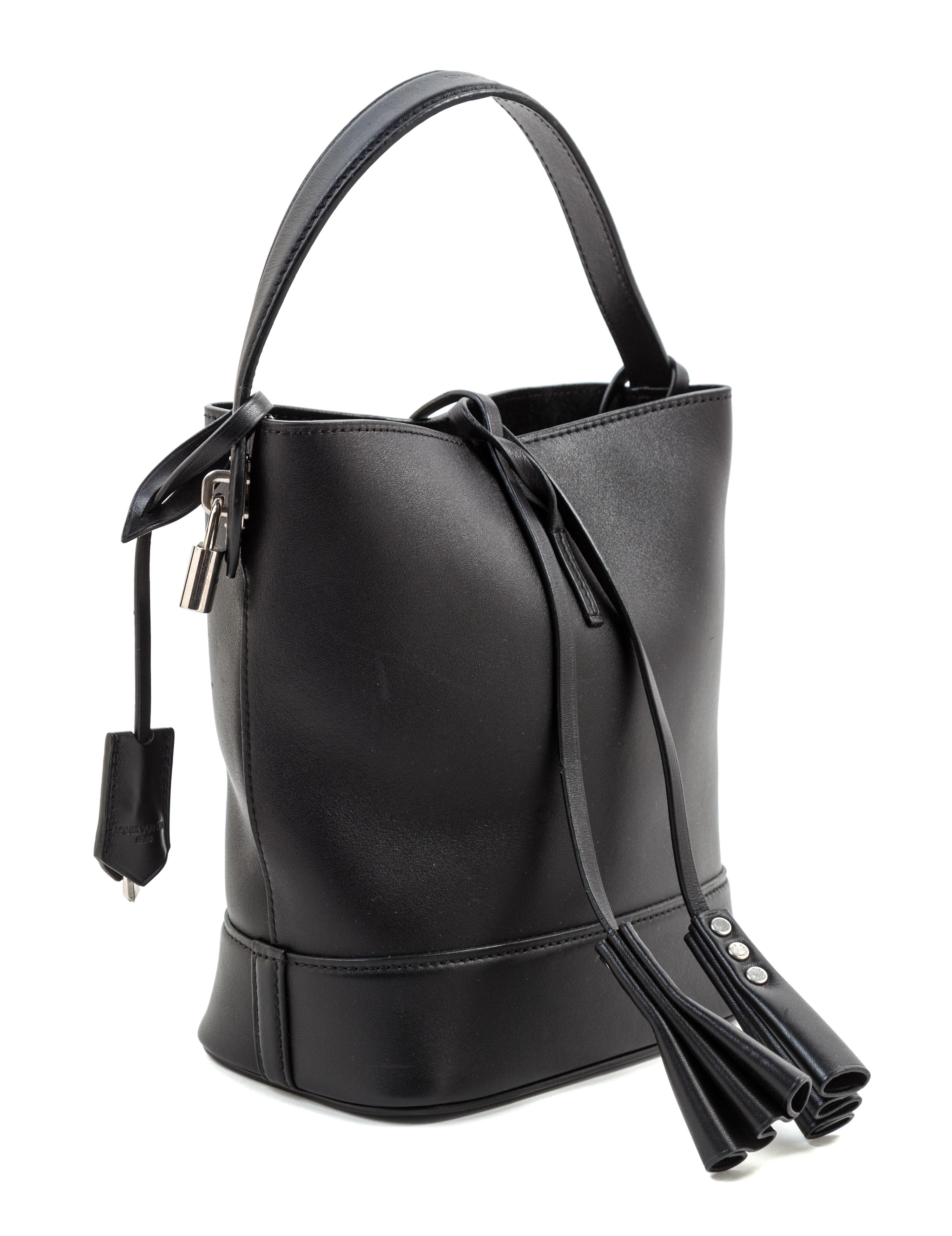 A Louis Vuitton Black Leather Cuir Nuance Tote, 7" x 9" x 4.25"; Handle drop: 4.5".