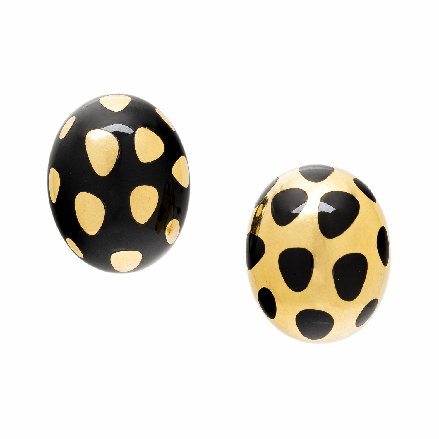 TIFFANY & CO., ANGELA CUMMINGS, BLACK JADE AND YELLOW GOLD 'POSITIVE NEGATIVE' EARRINGS