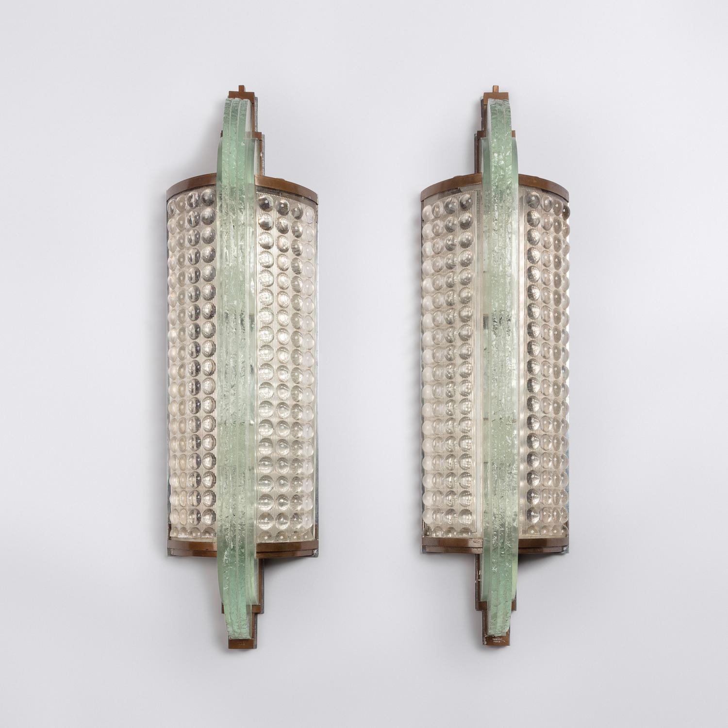 Sabino 2nd Quarter 20th Century — Pair of Grains de Riz Glass Sconces, c. 1930