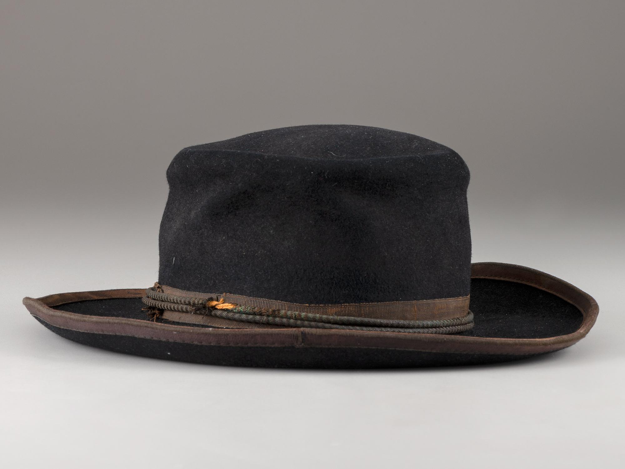 [CIVIL WAR]. Union Cavalry officer's slouch hat.