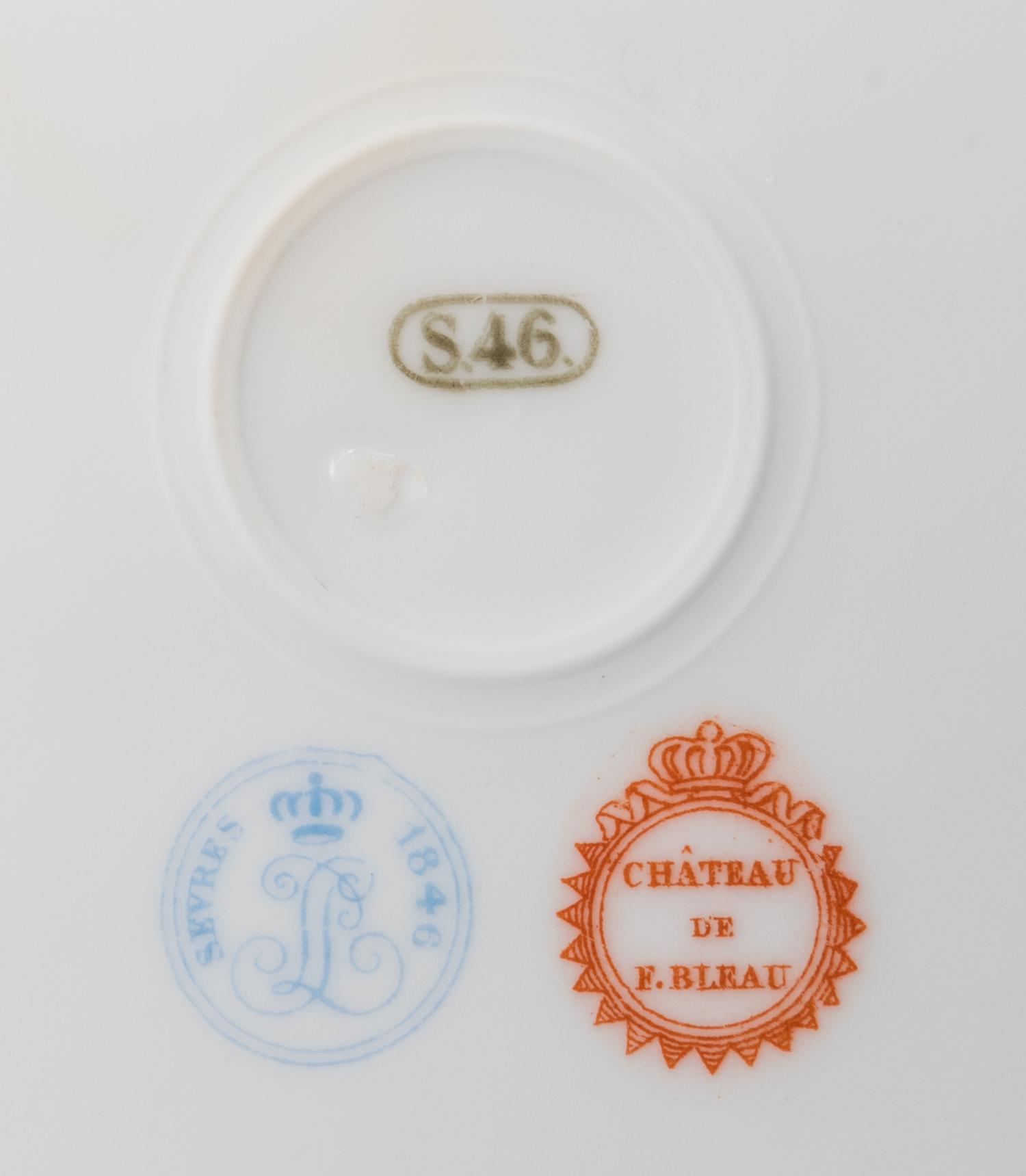 A Sevres Porcelain Dinner Service Diameter of dinner plate 9 3/4 inches. — 19TH CENTURY