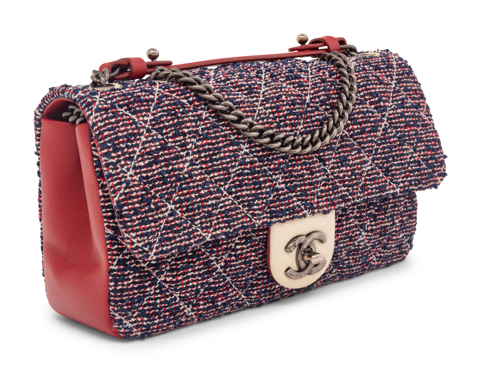 CHANEL, TWEED FLAP BAG