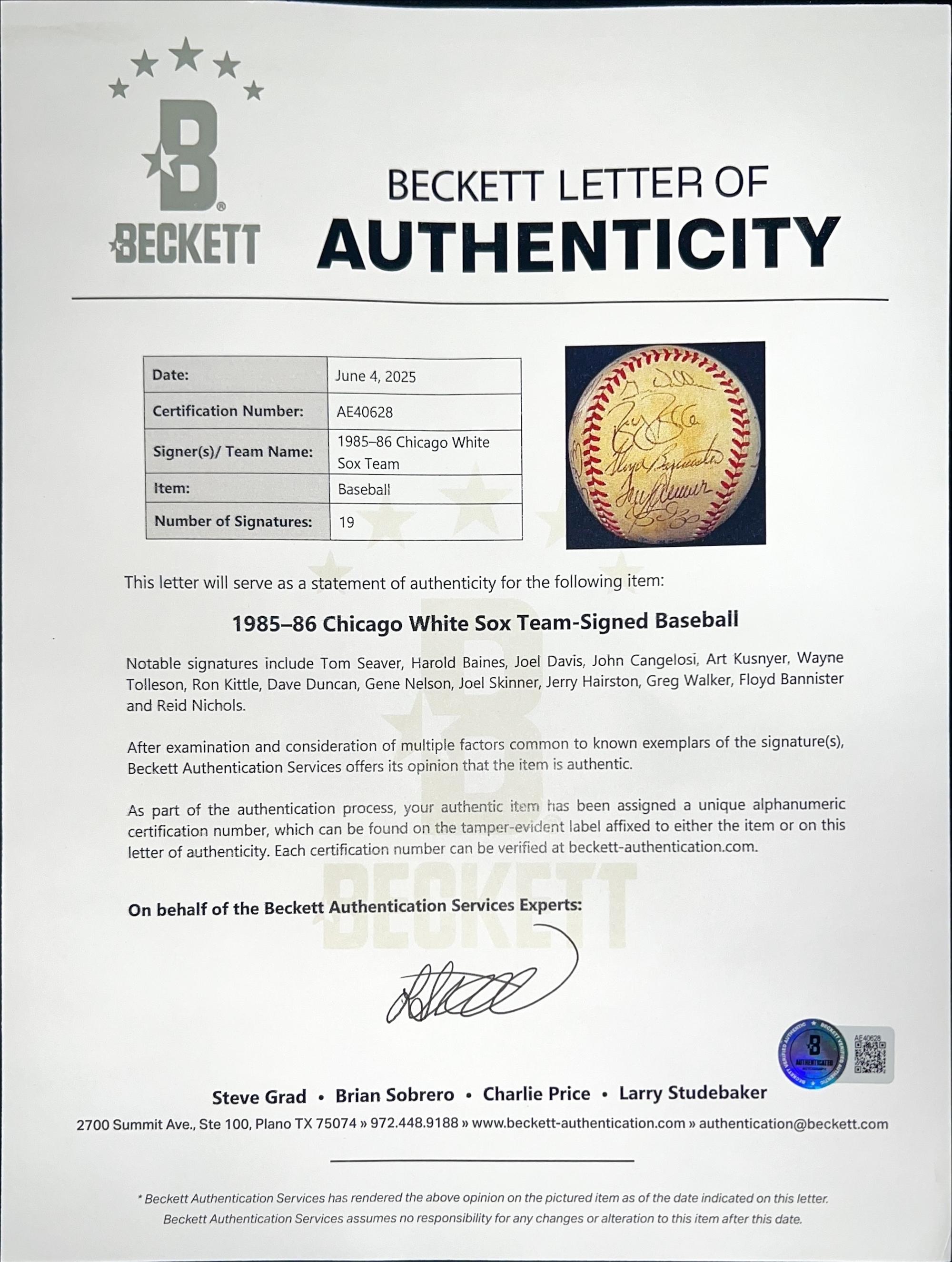 A Large Collection of Chicago White Sox Signed Autograph Items (Beckett Authentication Services)