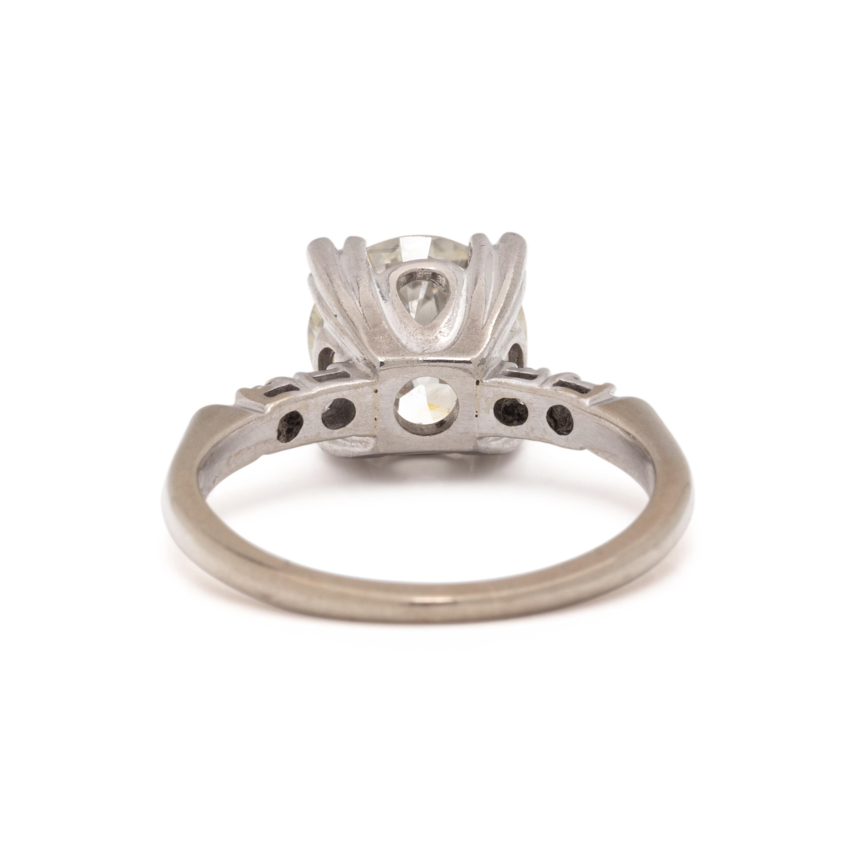 DIAMOND RING