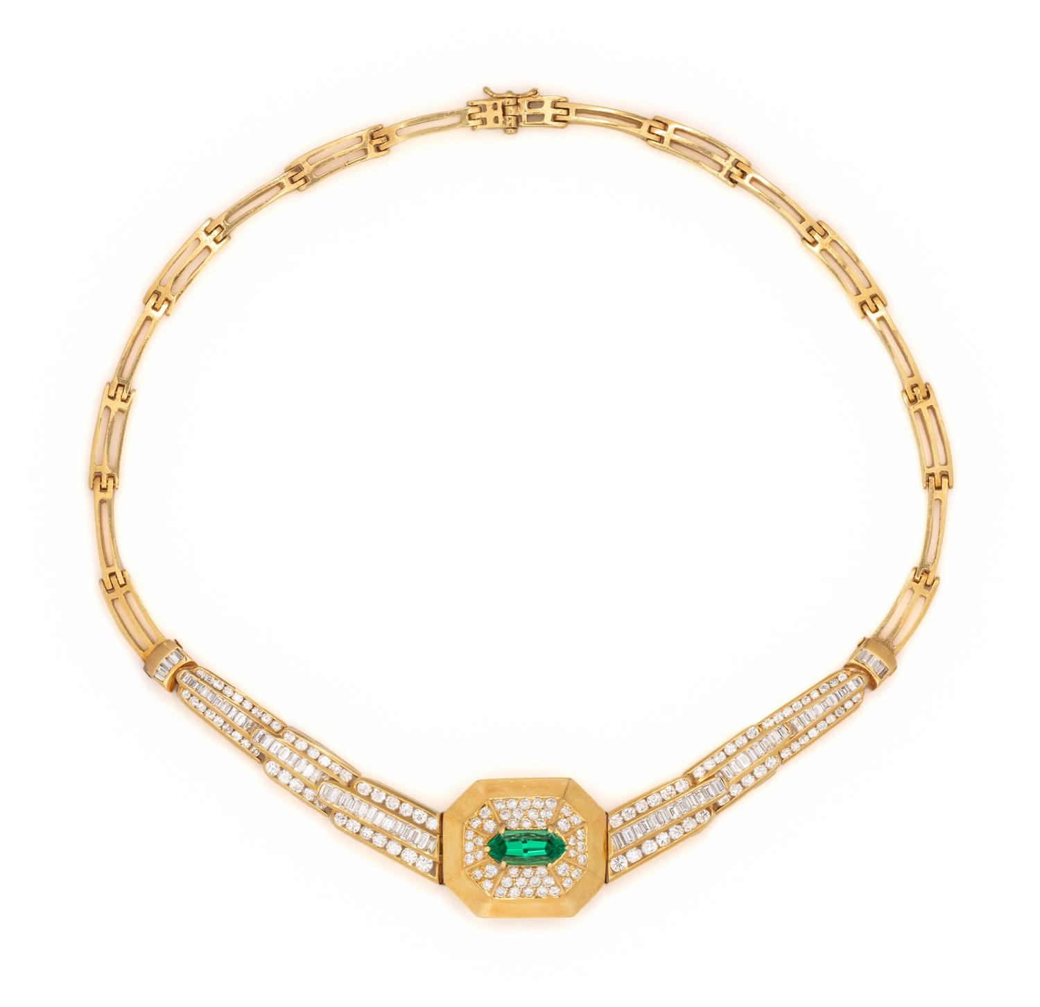 YELLOW GOLD, EMERALD AND DIAMOND NECKLACE