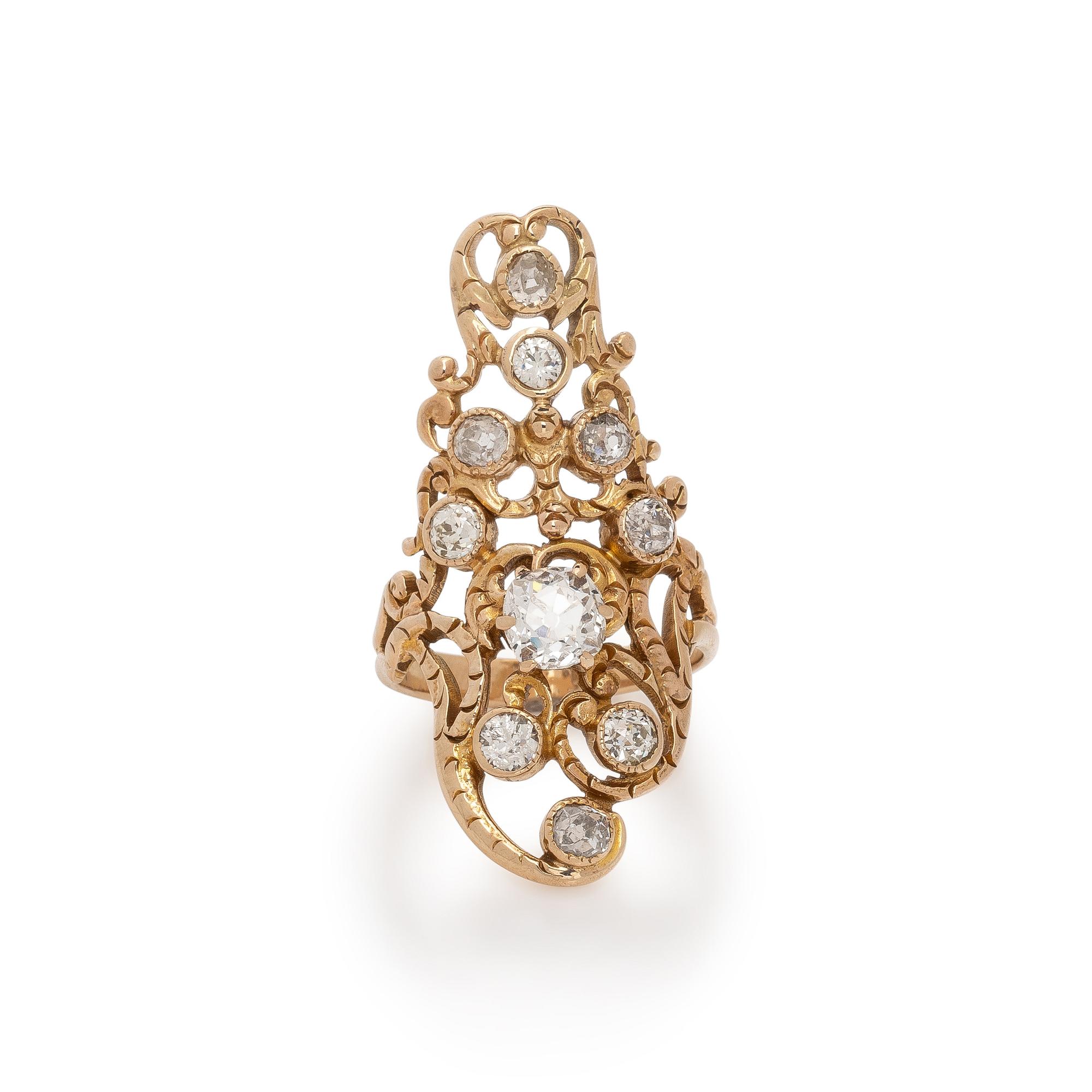 YELLOW GOLD AND DIAMOND RING