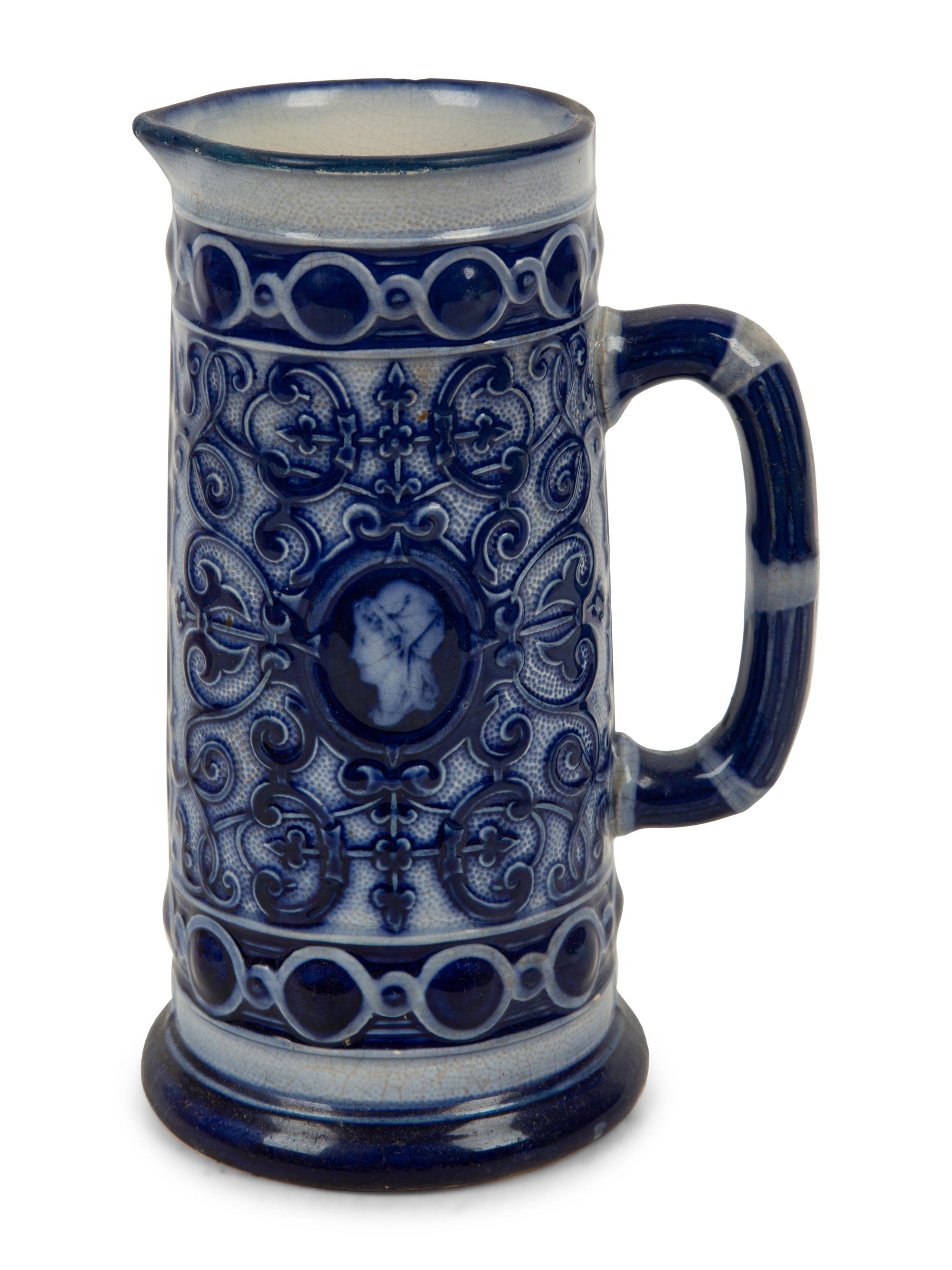 A Collection of Six Painted and Molded Earthenware Articles — 19TH/20TH CENTURY