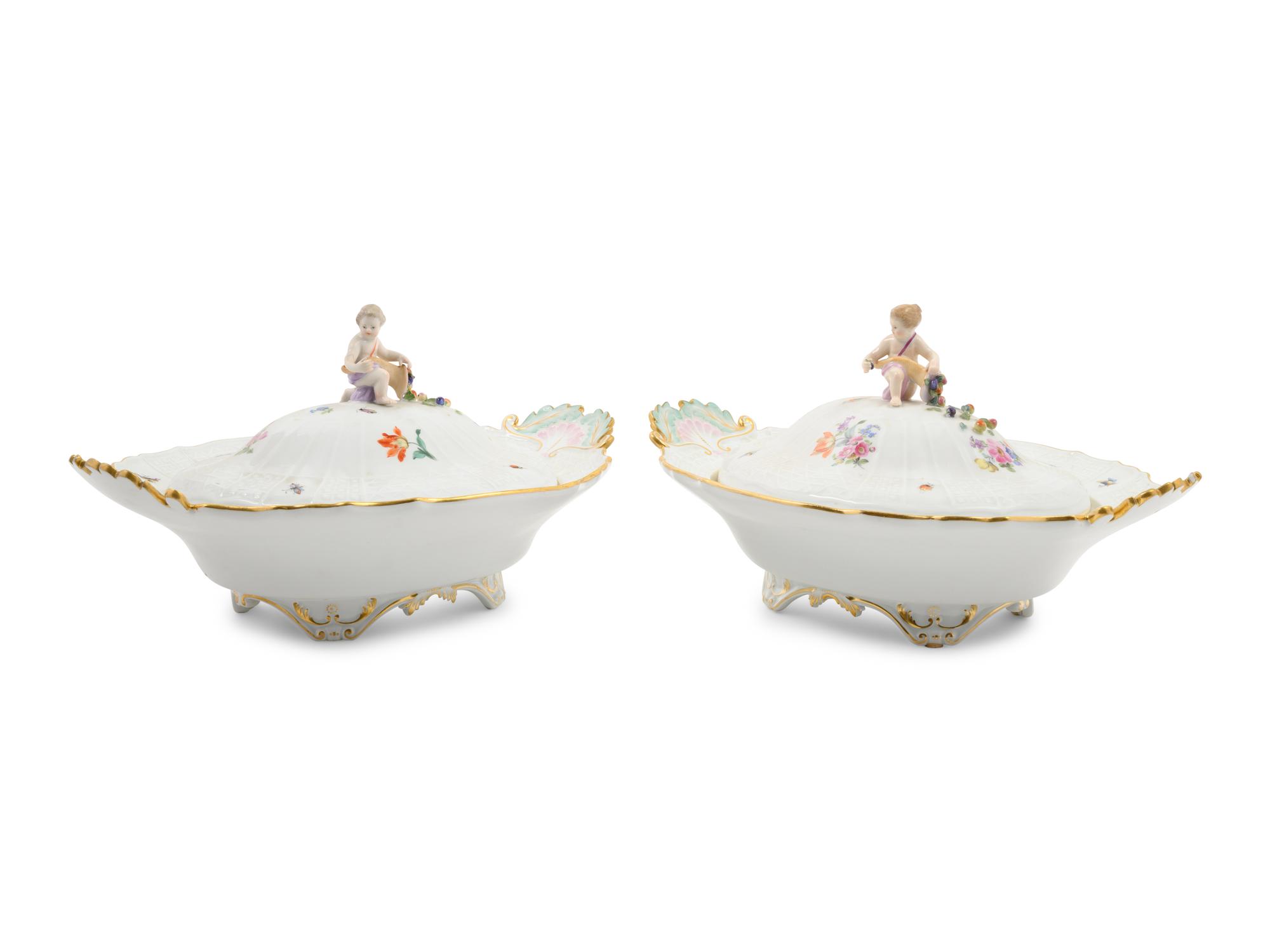 A Pair of Meissen Porcelain Covered Entree Dishes