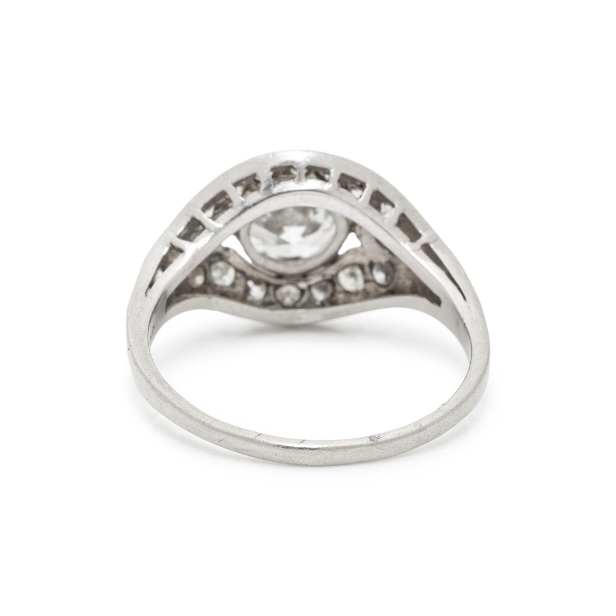 ANTIQUE, PLATINUM AND DIAMOND RING