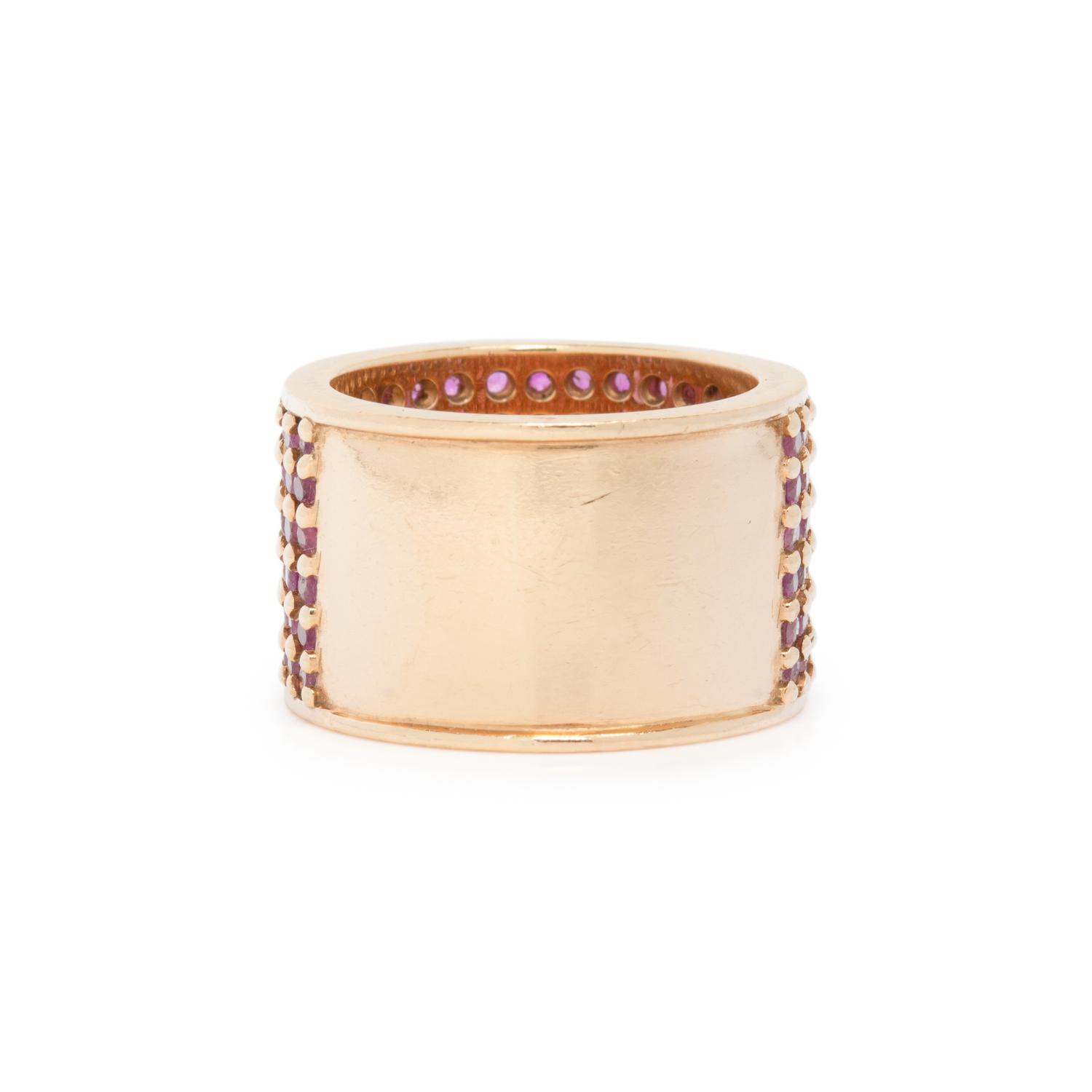 GARRARD, YELLOW GOLD AND PINK SAPPHIRE RING