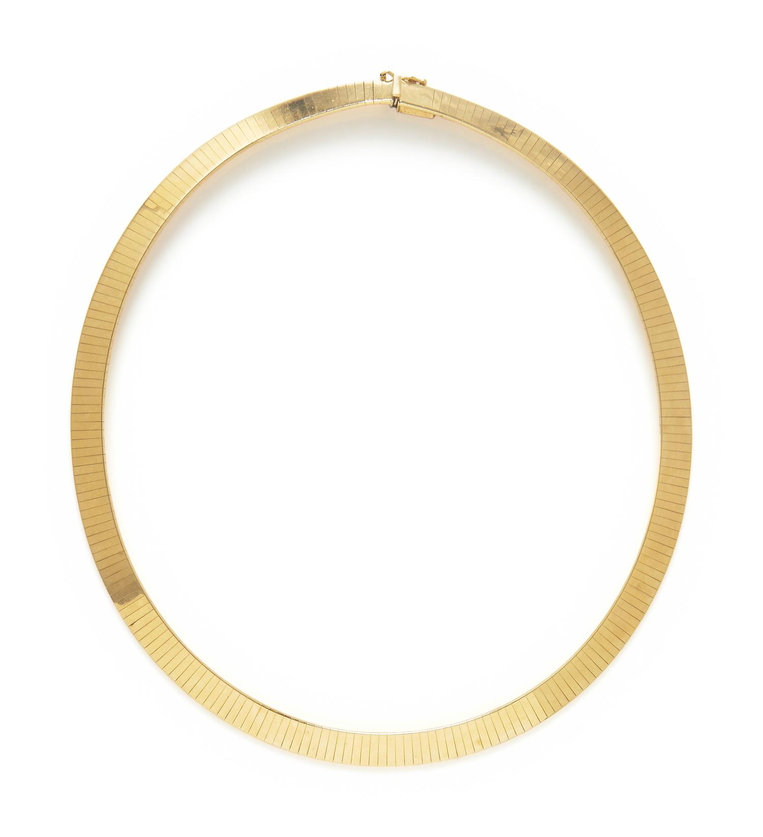YELLOW GOLD OMEGA NECKLACE