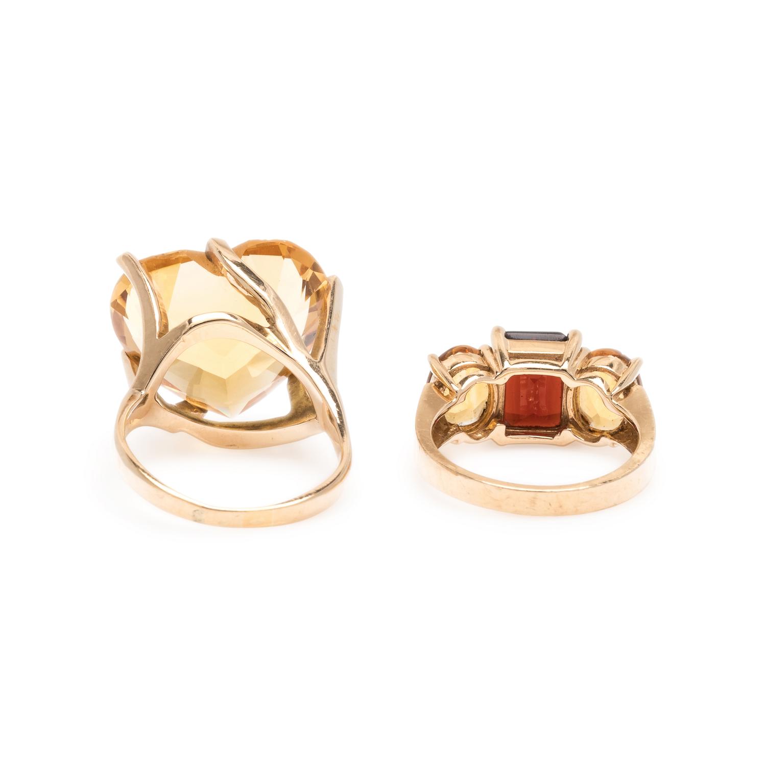 COLLECTION OF GOLD AND CITRINE RINGS
