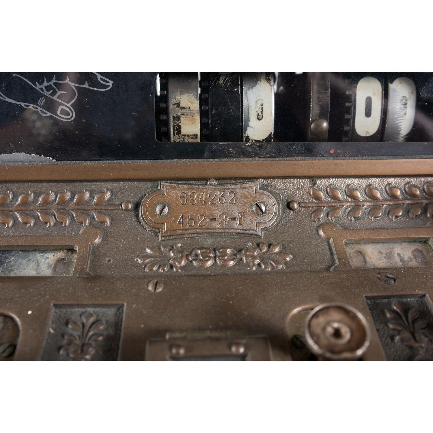 A National Cash Register , Floor Model 452-3-F