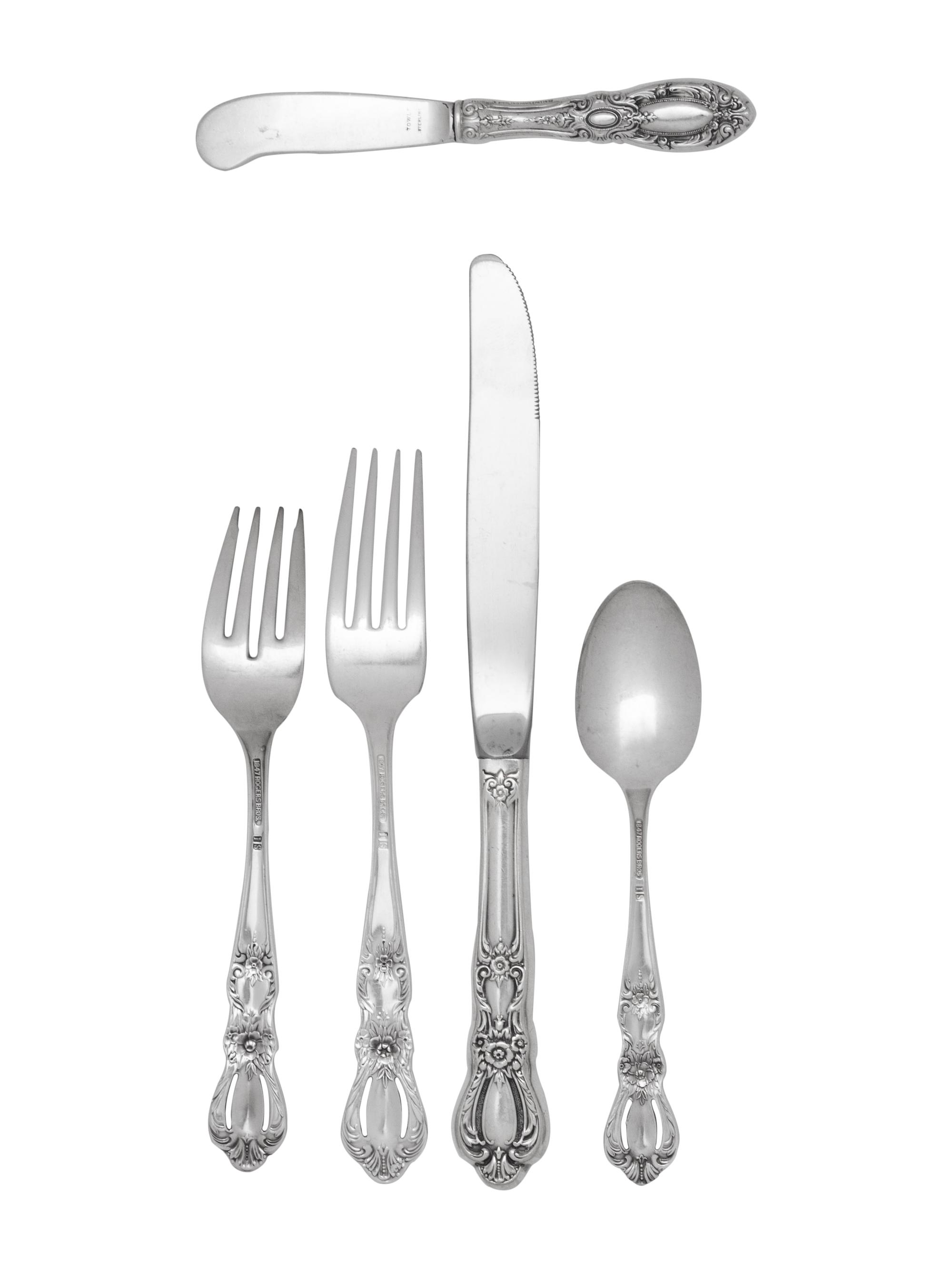 A Rogers Brothers Silver-Plate Flatware Service for Twelve