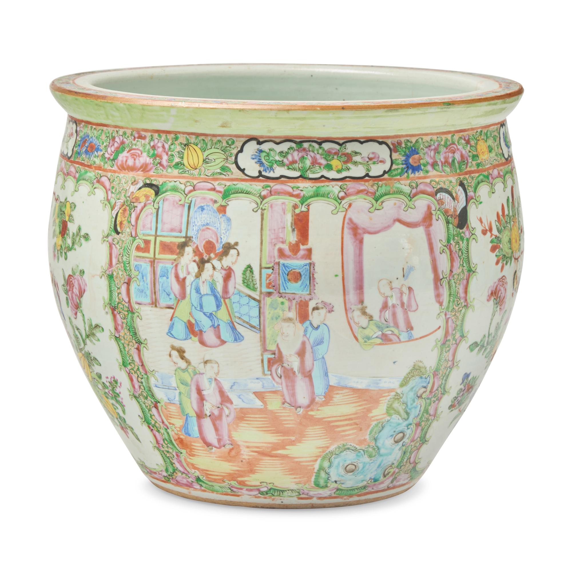 A Chinese Export Porcelain Rose Medallion Jardiniere